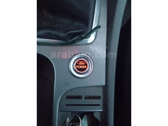 Sahibinden Ford Focus 1.6 TDCi Titanium 2011 Model  150.000 km Siyah