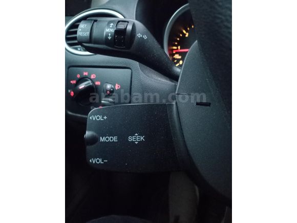 Sahibinden Ford Focus 1.6 TDCi Titanium 2011 Model  150.000 km Siyah