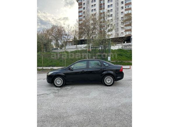 Sahibinden Ford Focus 1.6 TDCi Titanium 2011 Model  150.000 km Siyah