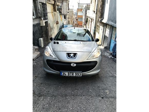 Sahibinden Peugeot 206+ 1.4 Comfort 2011 Model