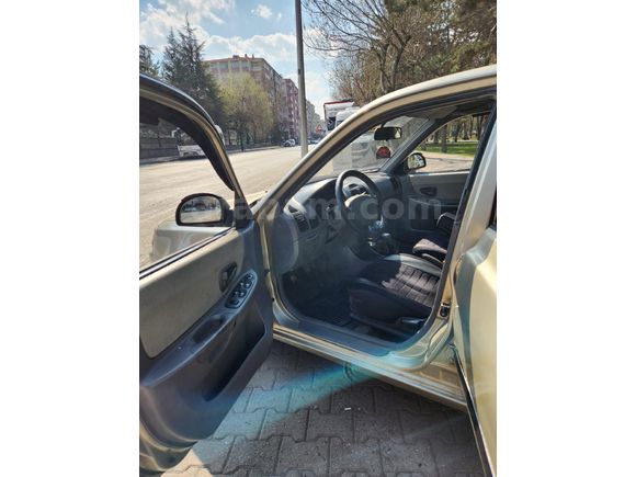 Sahibinden Hyundai Accent 1.5 CRDi Admire 2006 Model