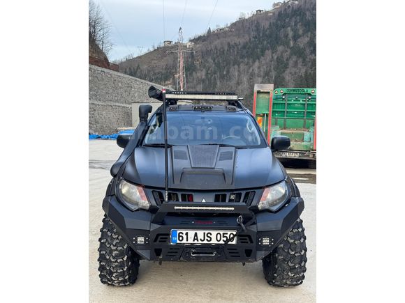 Sahibinden Mitsubishi L 200 4x4 Storm 2015 Model