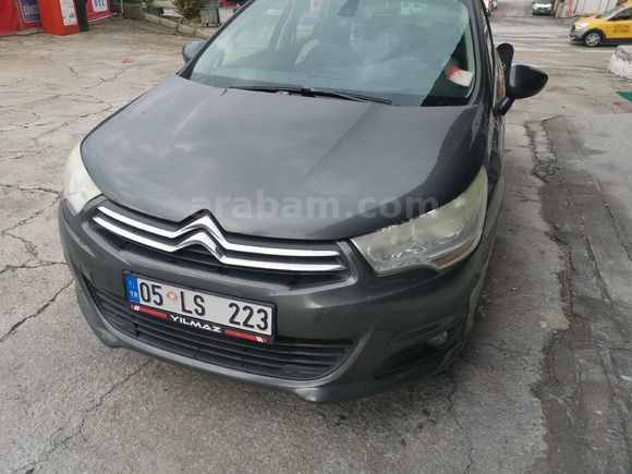 Sahibinden Citroen C4 1.6 e-HDi Confort Plus 2012 Model  153.000 km Gri