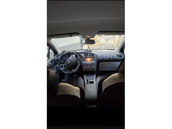 Sahibinden Citroen C4 1.6 e-HDi Confort Plus 2012 Model  153.000 km Gri
