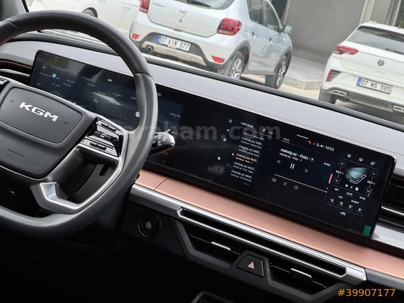 KGM SSANYONG TORRES EVX CAM TAVANLI 635 KM MENZİL HATASIZ
