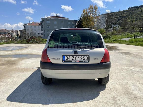 Sahibinden Renault Clio 1.4 RTA 2000 Model İstanbul