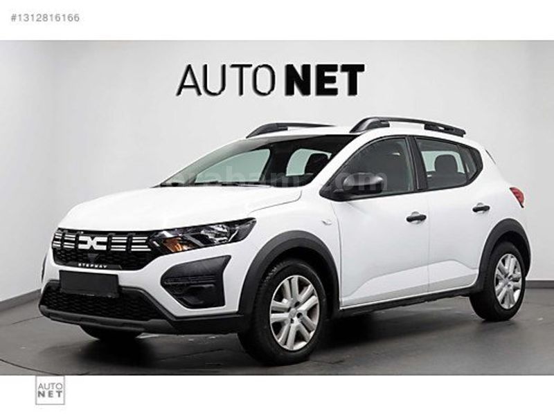 Galeriden Dacia Sandero Stepway 1.0 Tce Expression 2024 Model