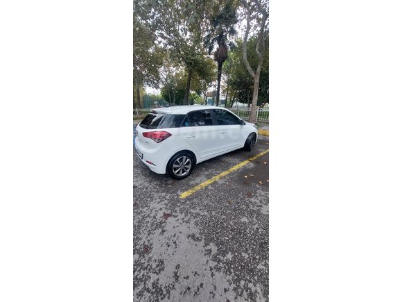 Sahibinden Hyundai i20 1.4 CRDi Style 2018 Model