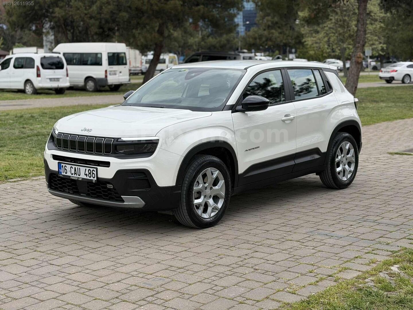 Galeriden Jeep Avenger Hybrid 1.2 Limited 2024 Model Bursa 25.650 km Beyaz 3