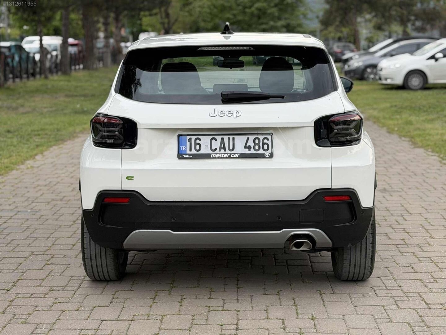 Galeriden Jeep Avenger Hybrid 1.2 Limited 2024 Model Bursa 25.650 km Beyaz 6