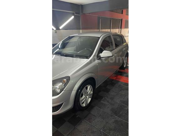 Sahibinden Opel Astra 1.6 Essentia 2013 Model 