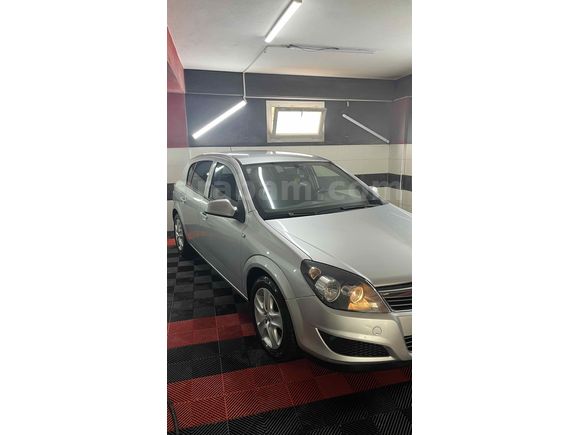 Sahibinden Opel Astra 1.6 Essentia 2013 Model 