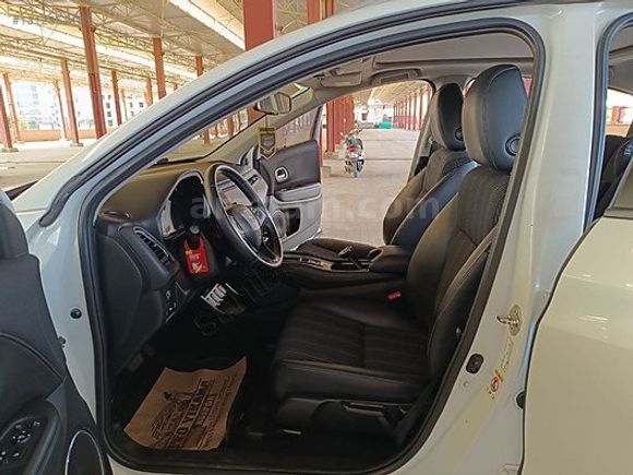 2017 HONDA HRV 1.5-İ VTEC EXECUTİVE 94000 KM