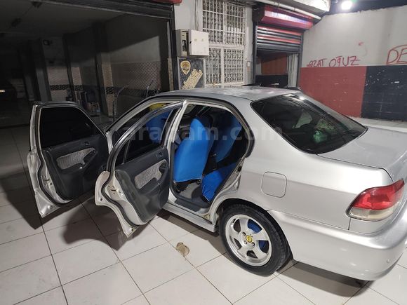 Sahibinden Honda Civic 1.4 i S 2001 Model