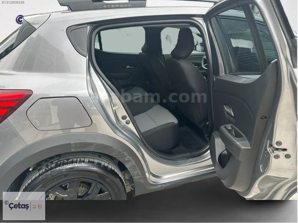 ÇETAŞ RENAULT'DAN 2025 SANDERO STEPWAY 1.0 TCE EXTREME CVT 90 HP