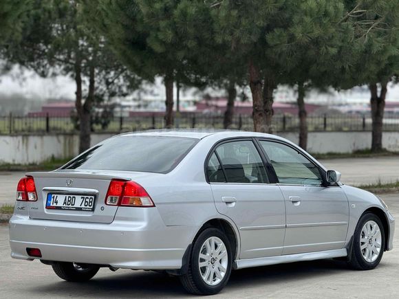 Sahibinden Honda Civic 1.6i VTEC LS 2005 Model 