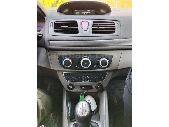Sahibinden Renault Megane 1.5 dCi Sport Tourer Expression 2010 Model