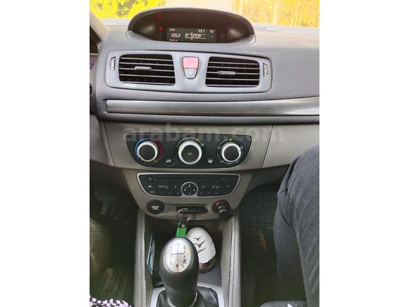 Sahibinden Renault Megane 1.5 dCi Sport Tourer Expression 2010 Model