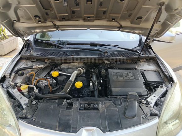 Sahibinden Renault Megane 1.5 dCi Sport Tourer Expression 2010 Model