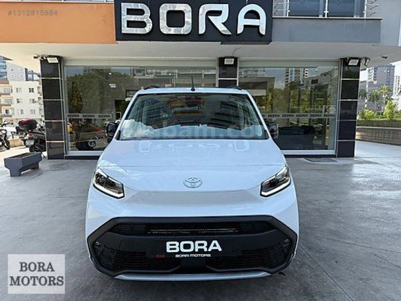 BORA MOTORS 2026 PROACE CİTY 1.5D PASSİON X-PACK BOYASIZ 130Hp