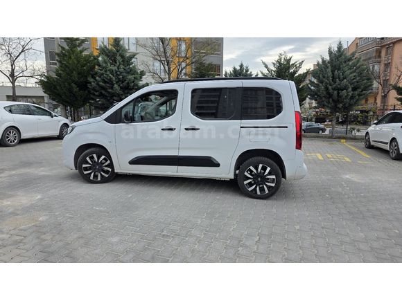 Sahibinden Opel Combo 1.5 CDTI Ultimate 2025 Model