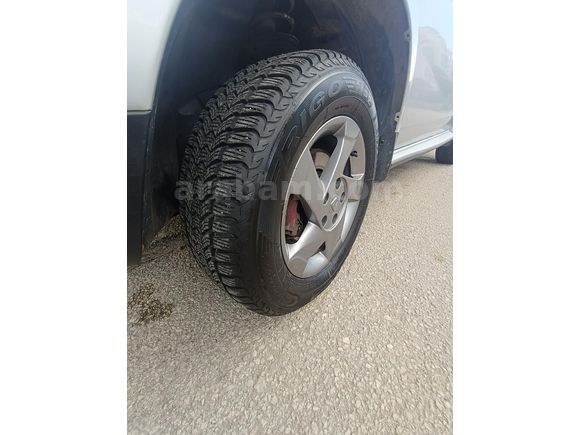 Sahibinden ekspertiz raporlu Duster 1.5 dCi Laureate 2013