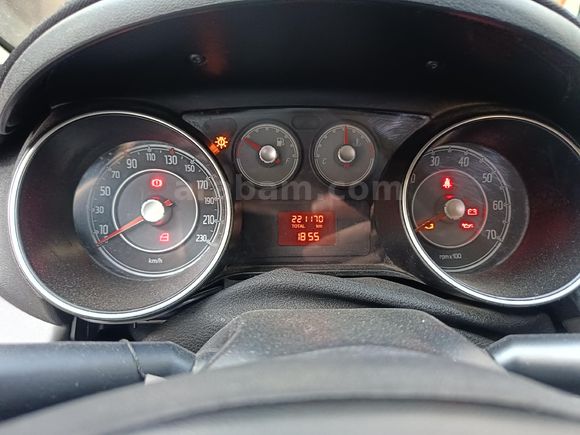Sahibinden Fiat Linea 1.3 Multijet Easy 2012 Model
