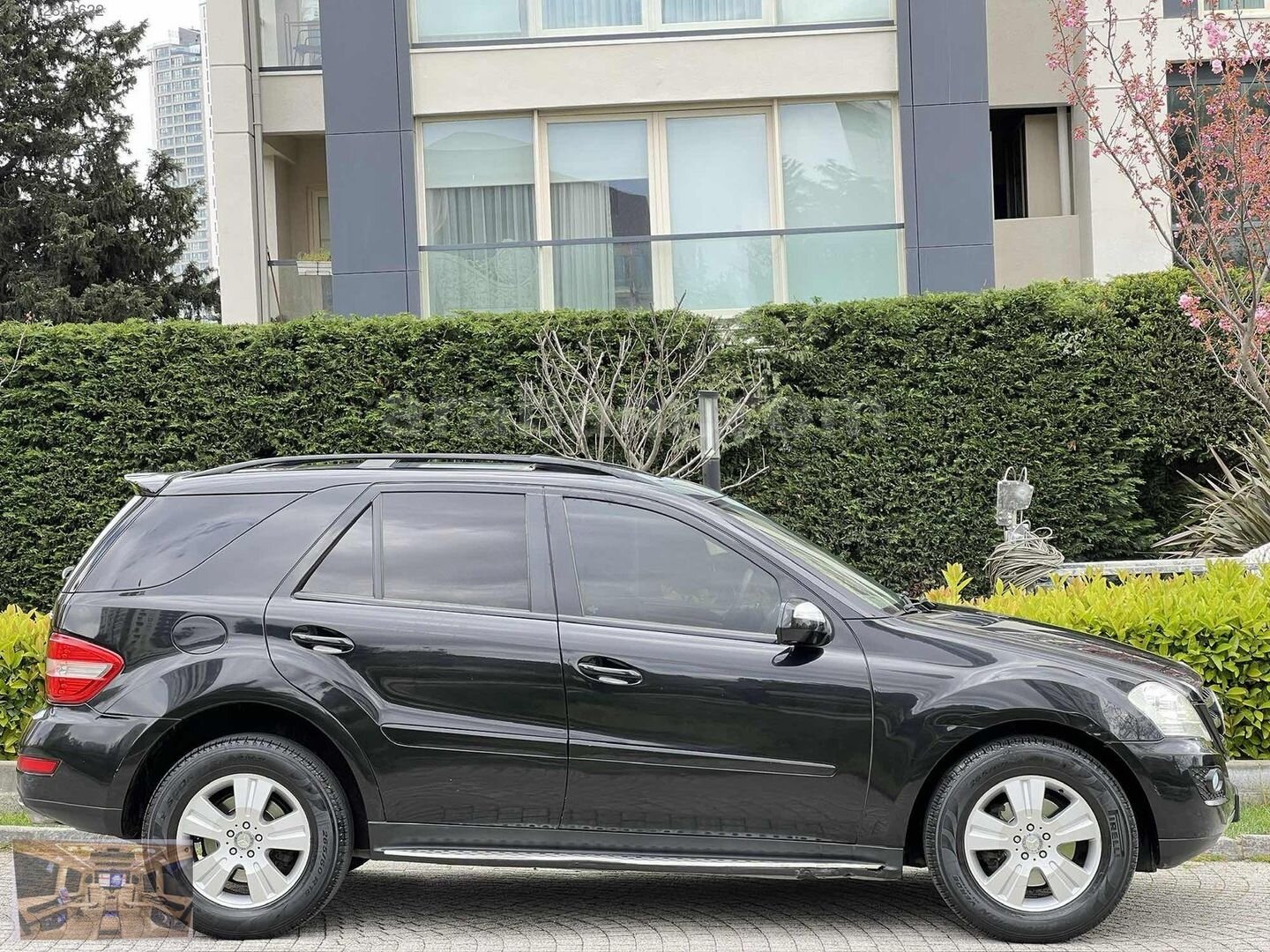 Galeriden Mercedes - Benz ML 320 CDI 2010 Model İstanbul 380.000 km Siyah 7