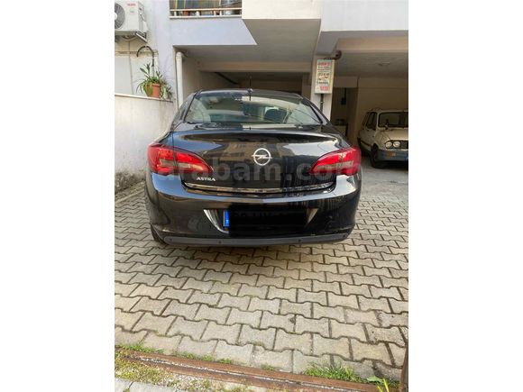 Sahibinden Opel Astra 1.6 Edition 2012 Model  96.500 km Siyah