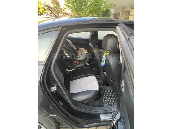 Sahibinden Opel Astra 1.6 Edition 2012 Model  96.500 km Siyah