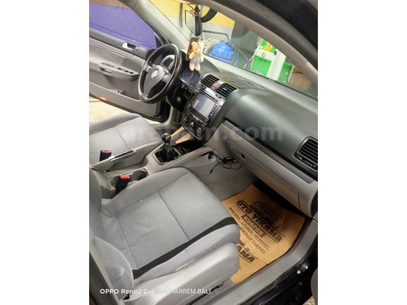 Sahibinden Volkswagen Jetta 1.6 FSi Midline 2006 Model