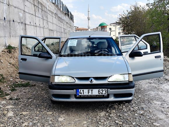 Sahibinden Renault R 19 1.6 Europa RTE 2001 Model