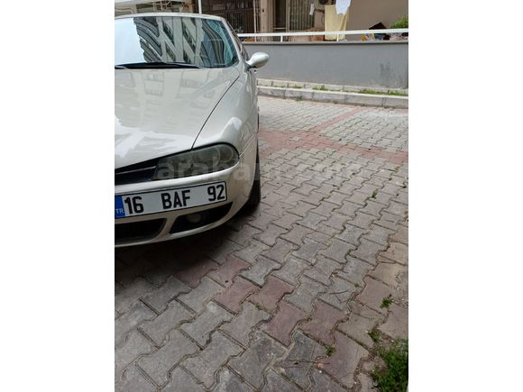 Sahibinden Alfa Romeo 156 1.6 TS Distinctive 2006 Model