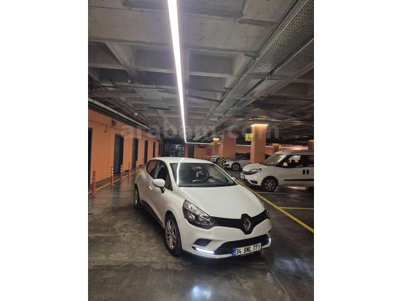 Sahibinden Renault Clio 1.5 dCi Joy 2018 Model  158.000 km Beyaz