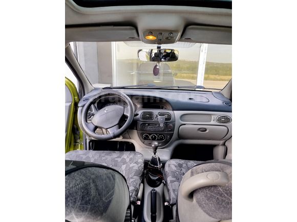 Sahibinden Renault Scenic 1.6 RXT 2000 Model