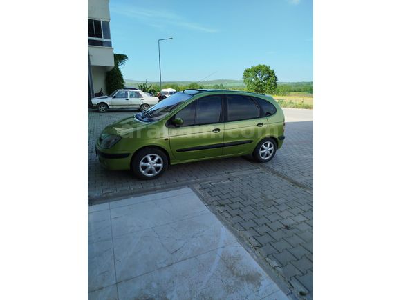 Sahibinden Renault Scenic 1.6 RXT 2000 Model