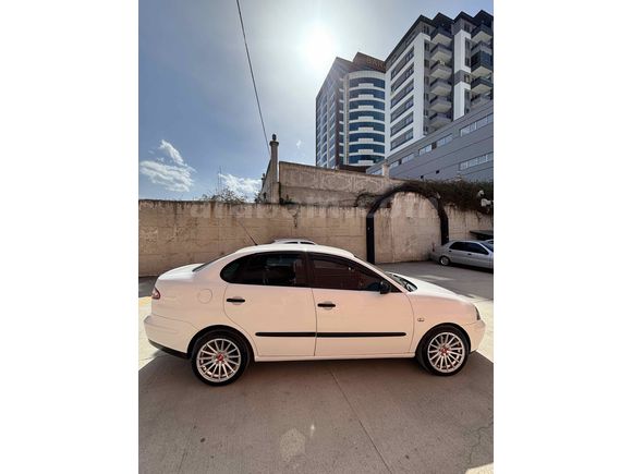 Sahibinden Seat Cordoba 1.4 Elegance 2008 Model 