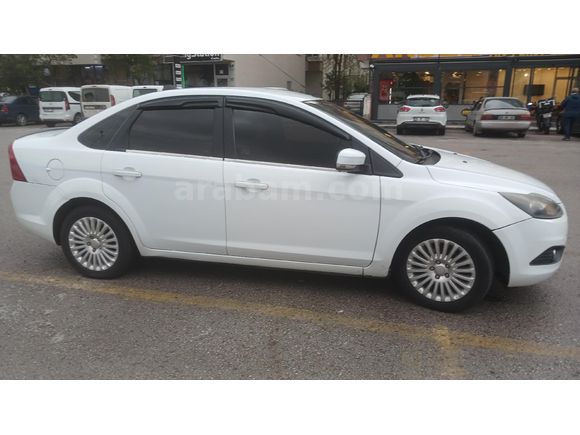 Sahibinden Ford Focus 1.6 TDCi Titanium 2010 Model