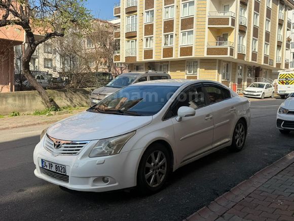 Sahibinden Toyota Avensis 1.6 Elegant Extra 2011 Model