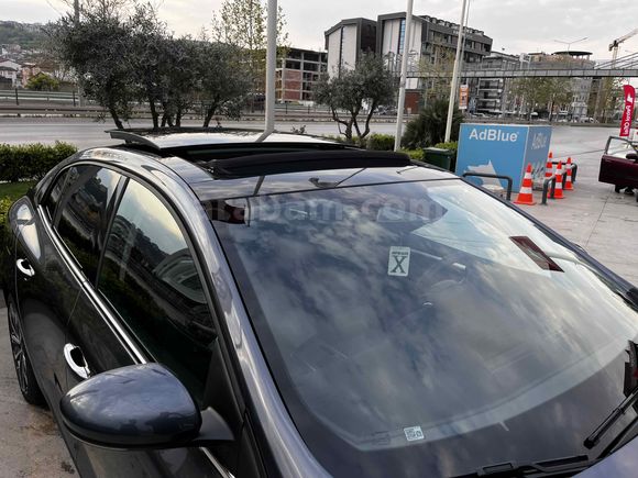 Sahibinden Renault Megane 1.3 TCe Icon 2025 Model 
