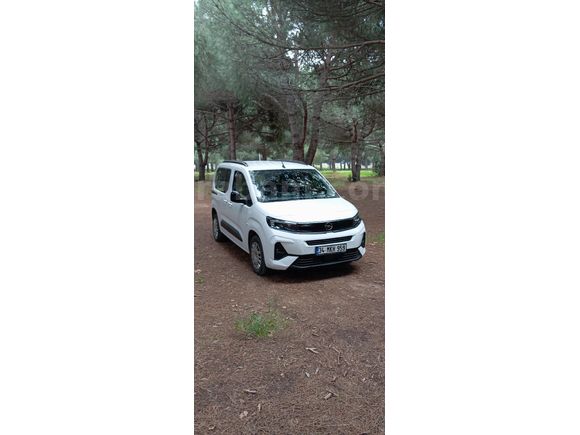 Sahibinden Opel Combo 1.5 CDTI Essential 2024 Model İstanbul