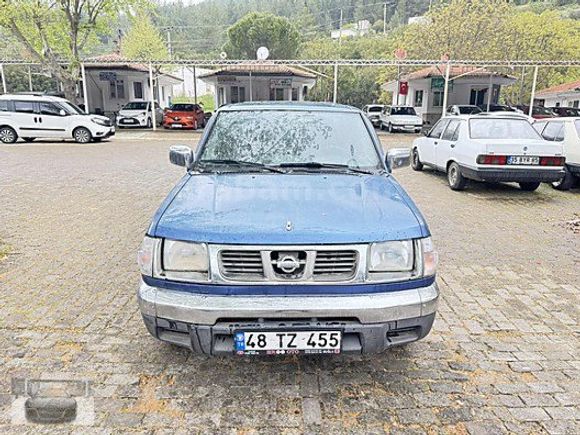 2000 MODEL NISSAN SKYSTAR 4x2 KLİMALI ORJINAL