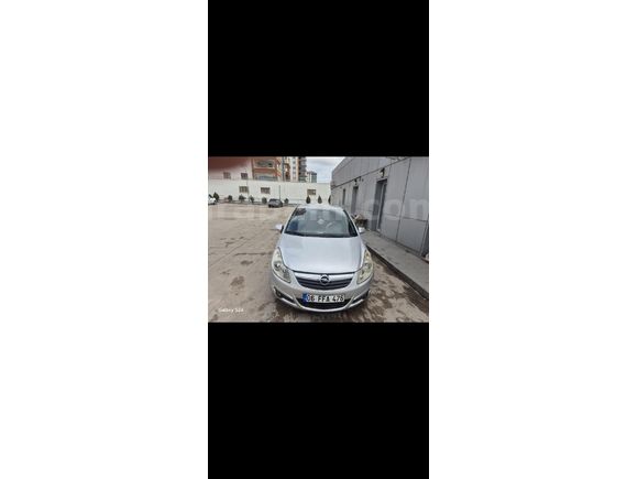 Bayandan temiz kullanılmış araçç. Pazarlık payı yoktur.