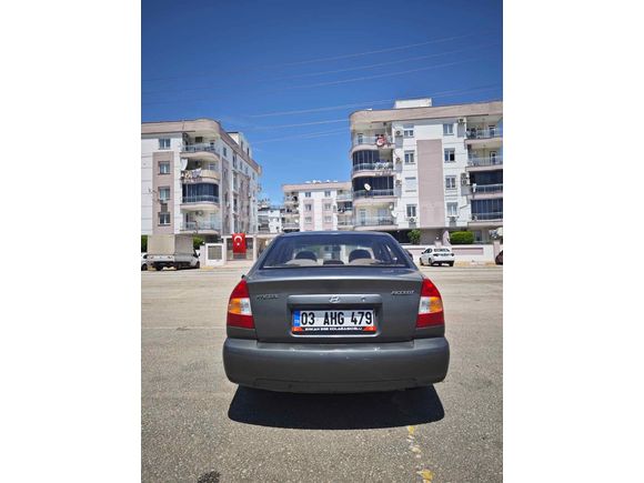 Sahibinden Hyundai Accent 1.3 LX 2002 Model 