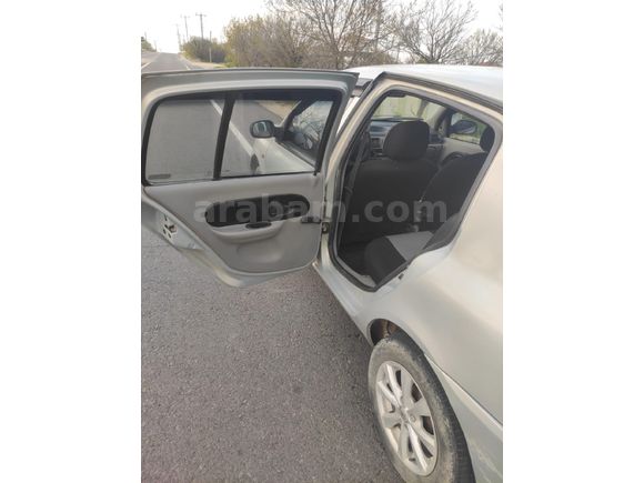 Sahibinden Renault Clio 1.5 dCi Authentique 2002 Model