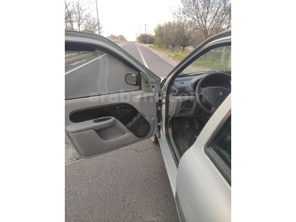 Sahibinden Renault Clio 1.5 dCi Authentique 2002 Model