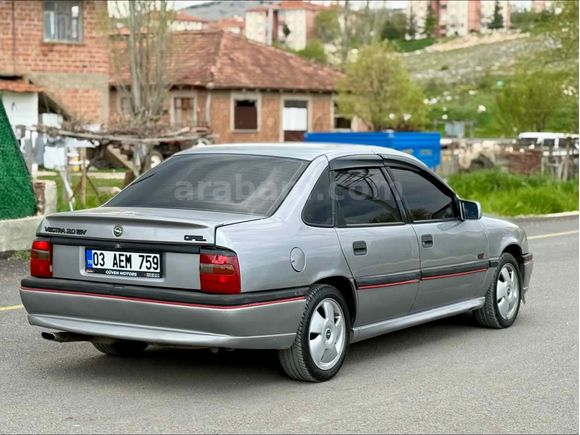 Sahibinden Opel Vectra 2.0 GT 1995 Model 