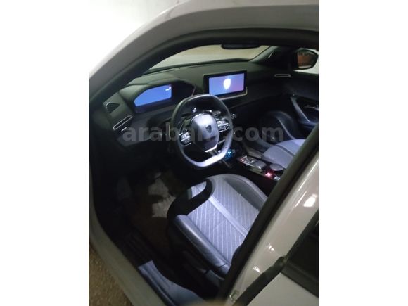 Sahibinden Peugeot 2008 1.2 PureTech Allure 2024 Model