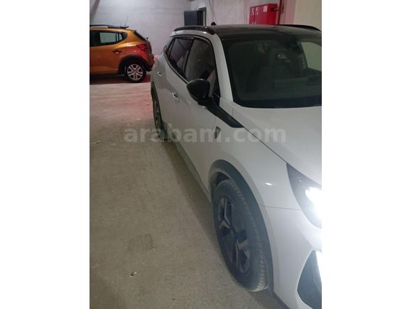 Sahibinden Peugeot 2008 1.2 PureTech Allure 2024 Model