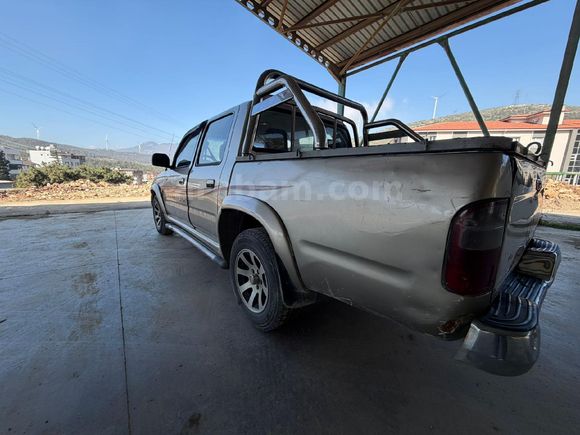 Sahibinden Toyota Hilux 2.4 D 2004 Model